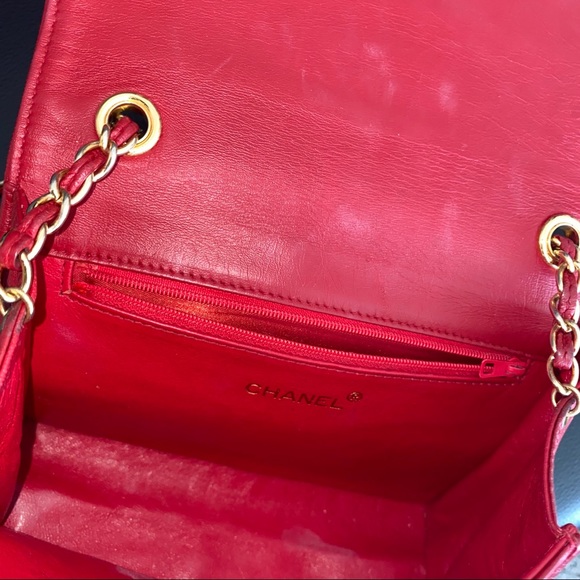 CHANEL Vintage CC Logo Red & Gold Chain Bag - Picture 7 of 10